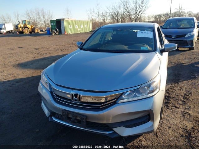 Honda ACCORD LX 2017 1HGCR2F37HA234711 Image 13