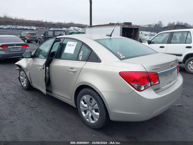Chevrolet Cruze Ls Auto 2014 1G1PA5SG9E7215564 Image 3