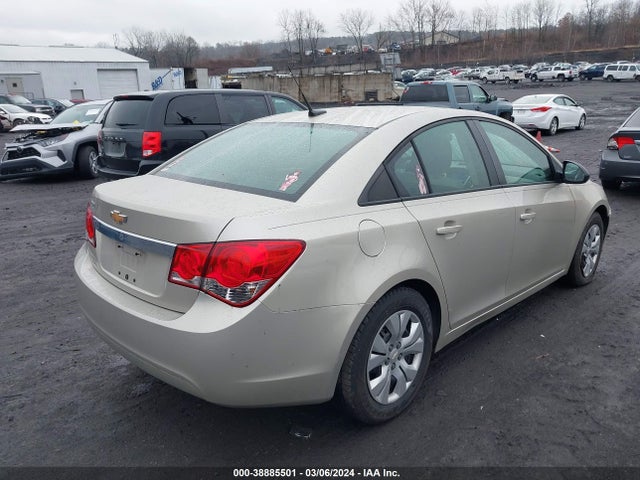 Chevrolet Cruze Ls Auto 2014 1G1PA5SG9E7215564 Image 4