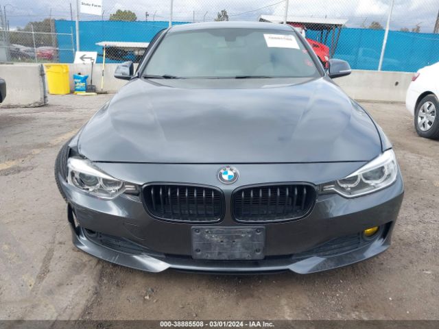 WBA3B1C58EF078595 BMW 320i