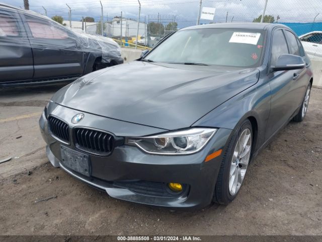 WBA3B1C58EF078595 BMW 320i