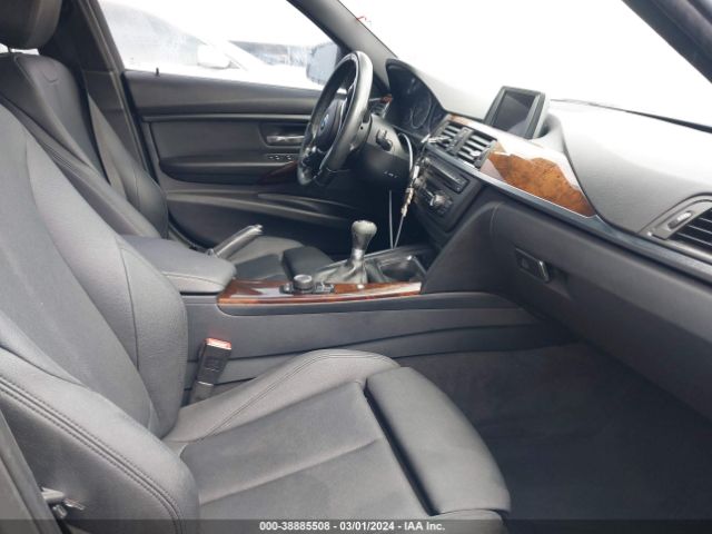 WBA3B1C58EF078595 BMW 320i