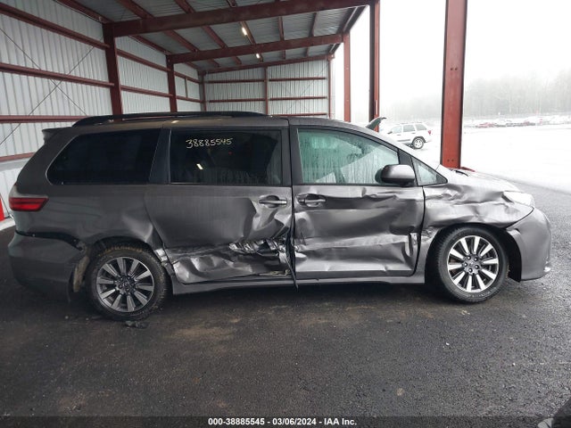 Toyota SIENNA XLE 2020 5TDDZ3DCXLS237576 Image 13