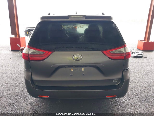 Toyota SIENNA XLE 2020 5TDDZ3DCXLS237576 Image 16
