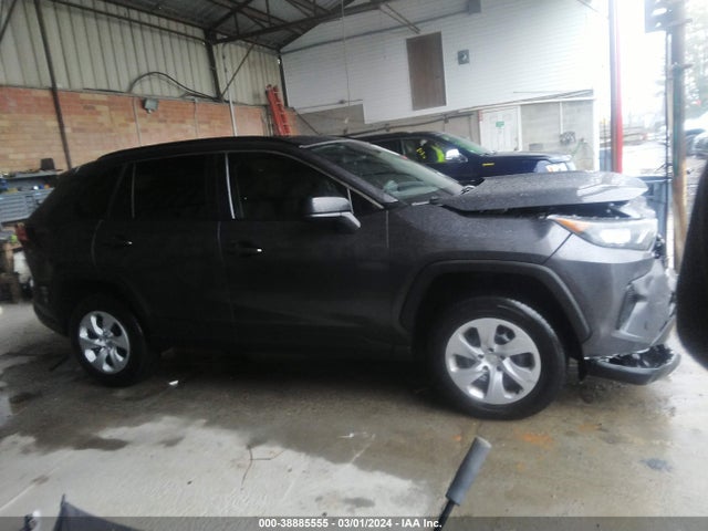 Toyota RAV4 LE 2019 JTMH1RFV5KJ007384 Image 13