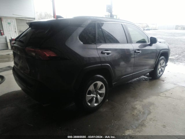 Toyota RAV4 LE 2019 JTMH1RFV5KJ007384 Image 4