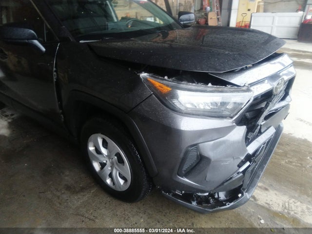 Toyota RAV4 LE 2019 JTMH1RFV5KJ007384 Image 6