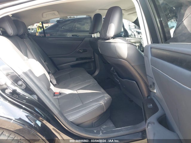 Lexus ES 300H 2024 58ADA1C15RU038231 Image 8