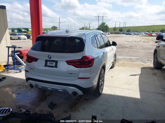 2019 BMW X3 5UXTR7C57KLF27152 Photo 3