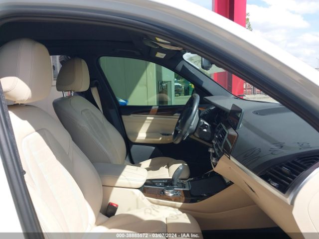 2019 BMW X3 5UXTR7C57KLF27152 Photo 4