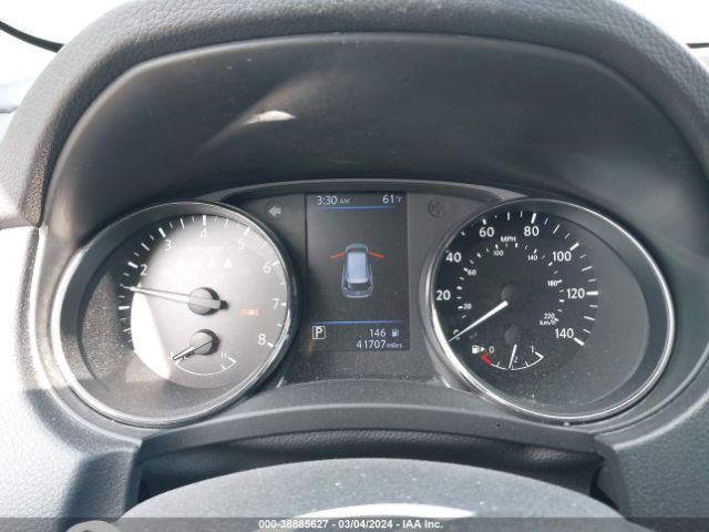 KNMAT2MT7JP620381 Nissan ROGUE SV