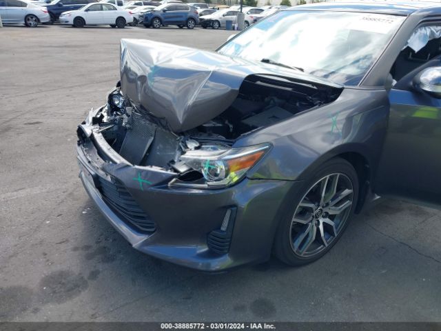 JTKJF5C70GJ015846 Scion TC