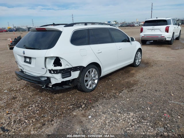 3VWPL7AJ1EM626065 Volkswagen Jetta Sportwagen 2.0l Tdi