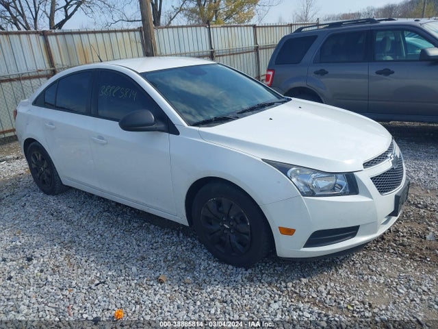 2014 1G1PA5SH4E7450821 main image