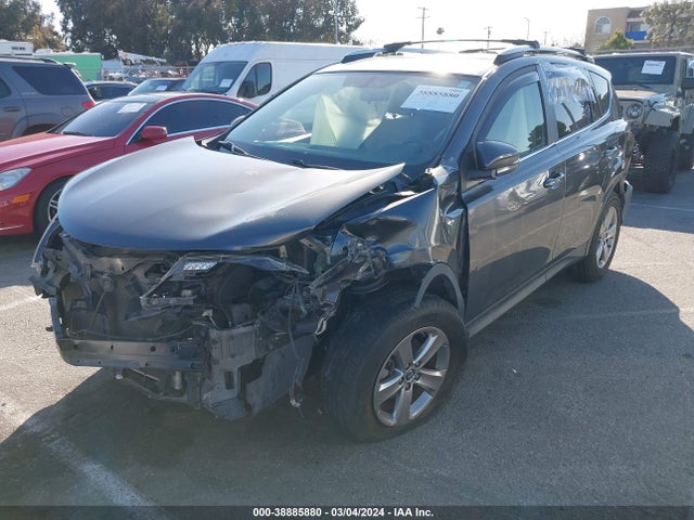 Toyota Rav4 Xle 2015 JTMRFREVXFD100980 Image 2