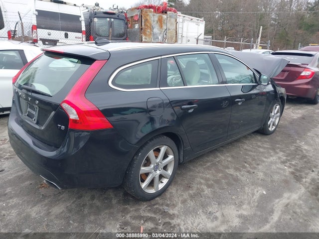 Volvo V60 T5 Drive-e Premier 2016 YV140MEK6G1320697 Image 4