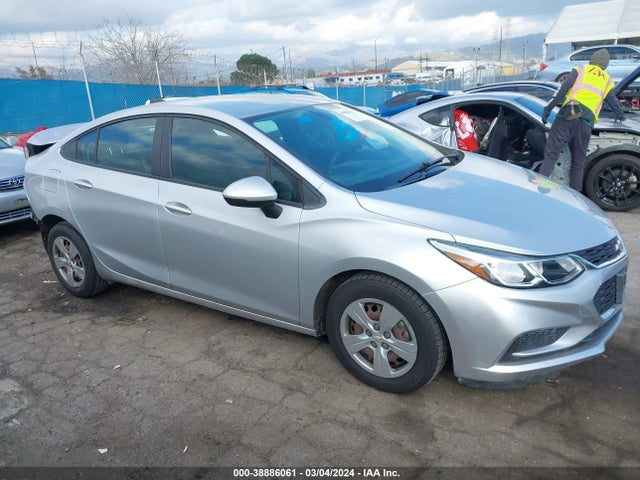 Chevrolet Cruze Ls Auto 2017 1G1BC5SMXH7129419 Image 13