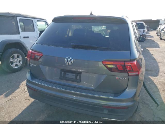 3VV2B7AX2KM051332 Volkswagen Tiguan 2.0t Se/2.0t Sel/2.0t Sel R-line/2.0t Sel R-line Black