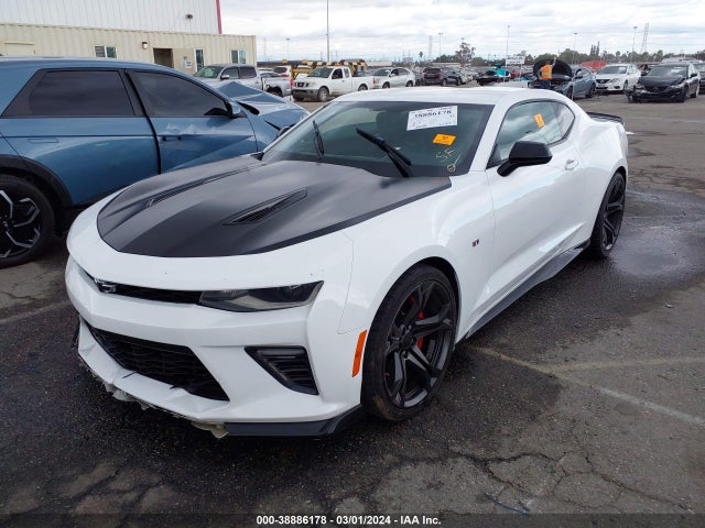 Chevrolet Camaro 1ss 2017 1G1FE1R73H0186672 Image 2