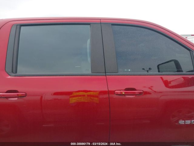 1GC1YNEY4NF217841 Chevrolet Silverado 2500hd 4wd  Standard Bed Lt