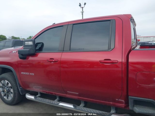 1GC1YNEY4NF217841 Chevrolet Silverado 2500hd 4wd  Standard Bed Lt