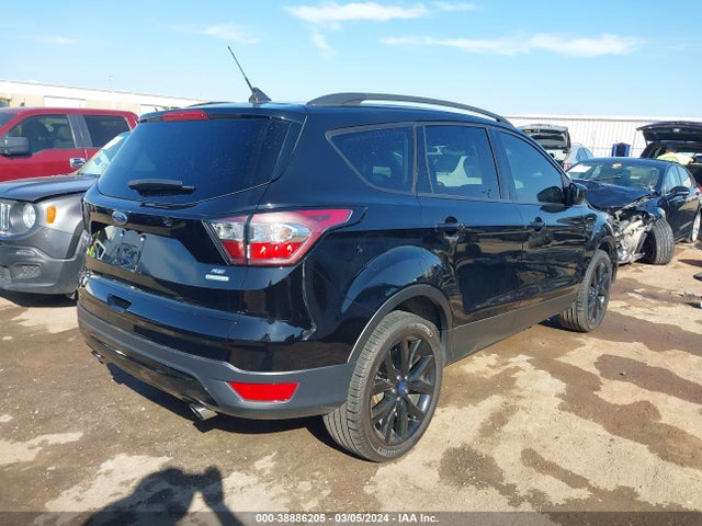 Ford ESCAPE SE 2018 1FMCU0GD8JUC59125 Image 4
