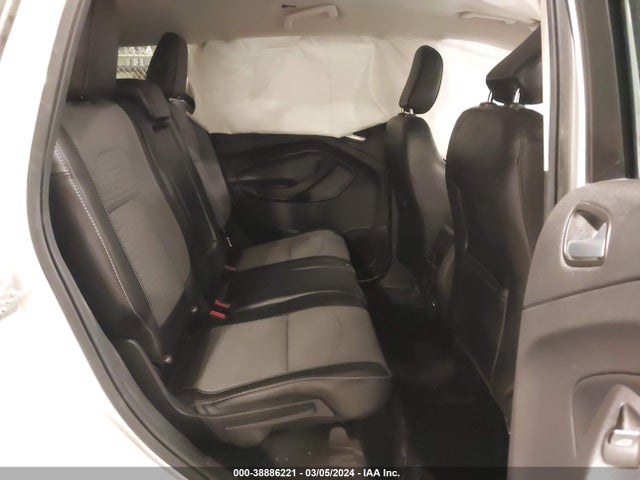 Ford ESCAPE SE 2019 1FMCU9GD9KUB09868 Image 8