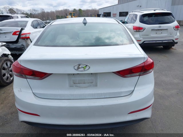 Hyundai Elantra Value Edition 2017 5NPD84LF9HH165061 Image 16