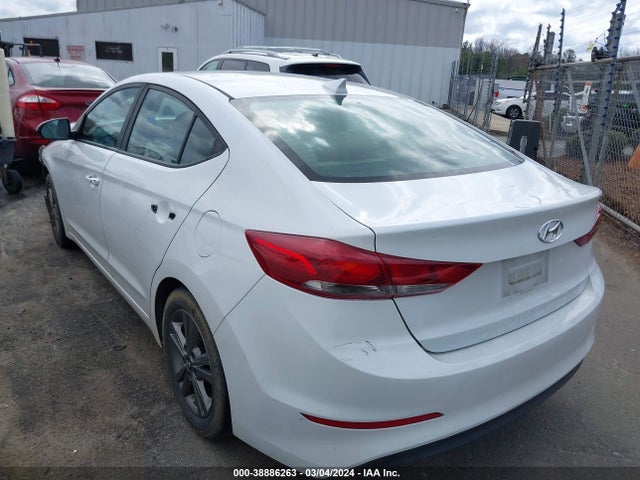 Hyundai Elantra Value Edition 2017 5NPD84LF9HH165061 Image 3