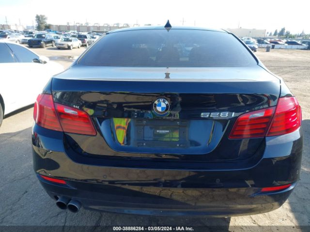WBA5A5C58FD521411 BMW 528I