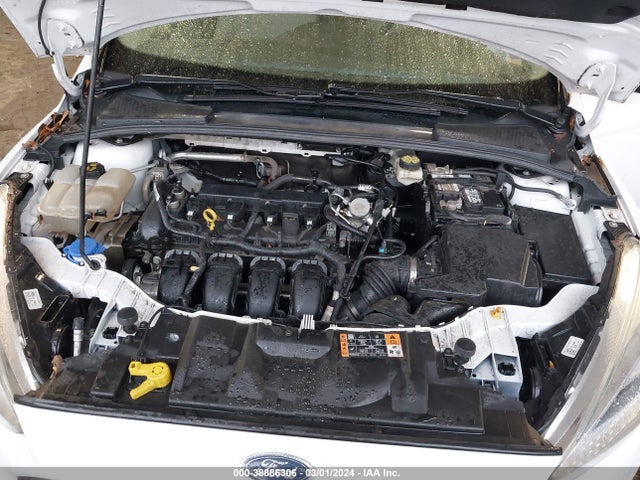Ford FOCUS SE 2017 1FADP3F25HL259722 Image 10