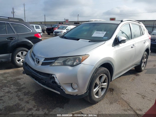 Toyota Rav4 Xle 2015 2T3WFREV8FW140643 Image 2
