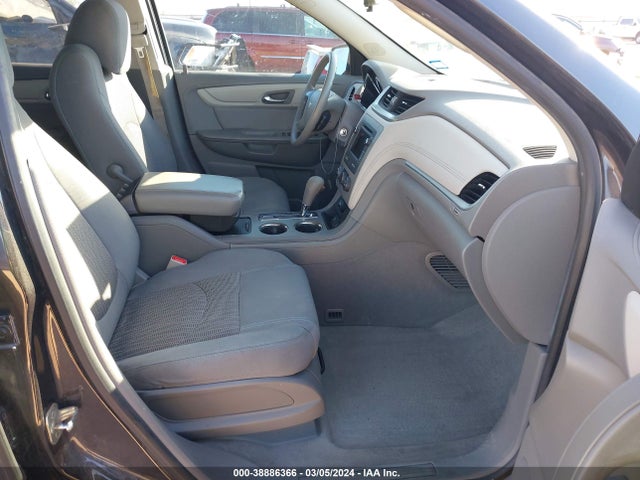 Chevrolet Traverse Ls 2017 1GNKRFED5HJ277463 Image 5