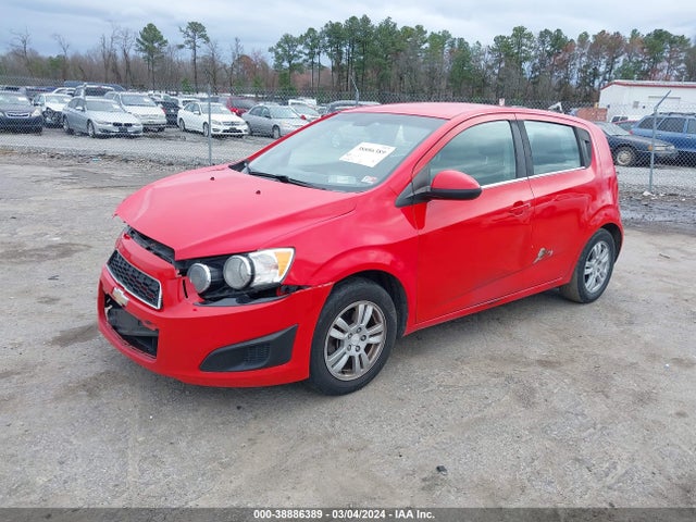 Chevrolet Sonic Lt Auto 2015 1G1JC6SH7F4219243 Image 2