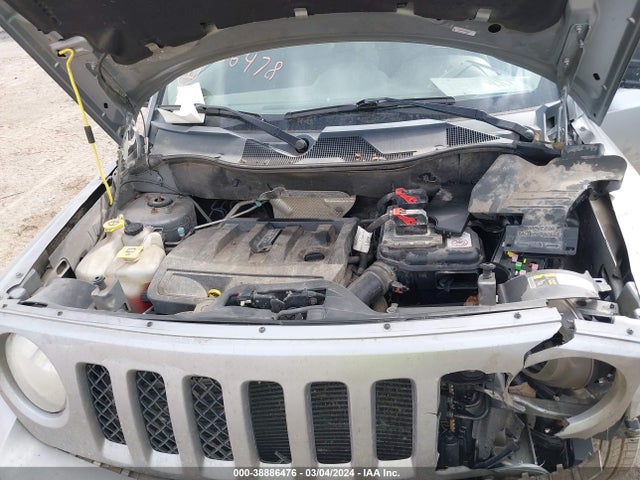 Jeep Patriot Latitude 2014 1C4NJPFB7ED889853 Image 10