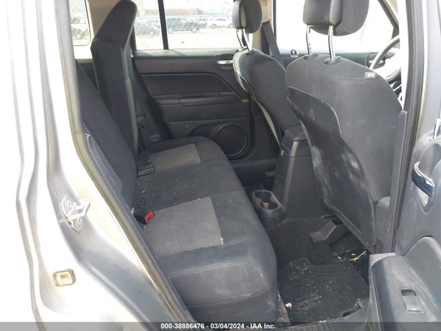 Jeep Patriot Latitude 2014 1C4NJPFB7ED889853 Image 8