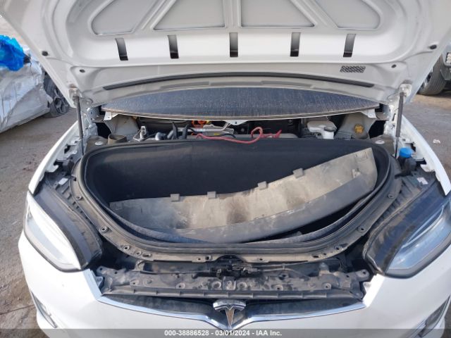 5YJXCBE27GF014159 Tesla Model X 60d/70d/75d/90d/p100d