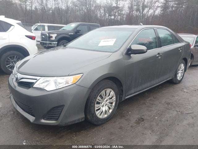 Toyota CAMRY LE 2014 4T4BF1FK0ER366631 Image 2