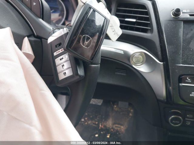 19UDE2F75NA000839 Acura Ilx Premium Package