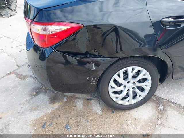 Toyota COROLLA LE 2017 5YFBURHE4HP643289 Image 17