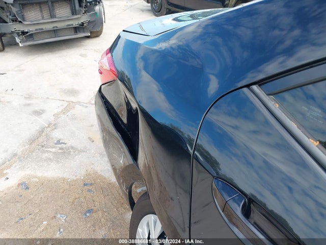 Toyota COROLLA LE 2017 5YFBURHE4HP643289 Image 19