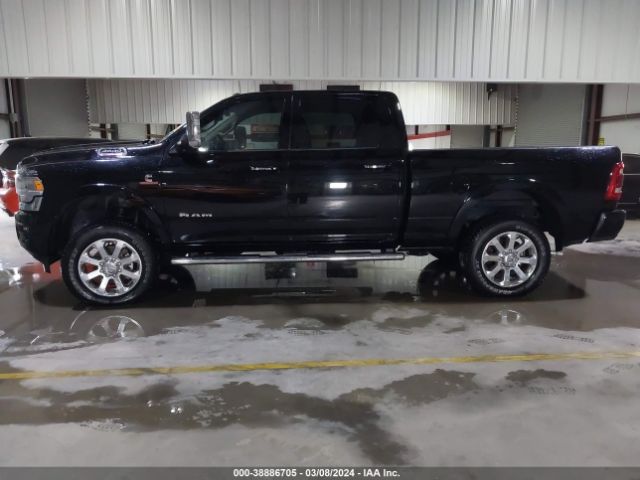 3C6UR5FL7NG345512 RAM 2500 Laramie  4x4 6'4 Box