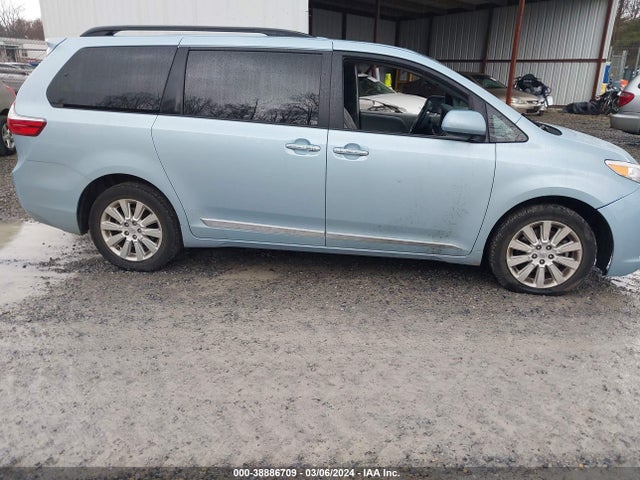 2015 TOYOTA SIENNA XLE PREMIUM 7 PASSENGER VIN: 5TDDK3DC9FS124565