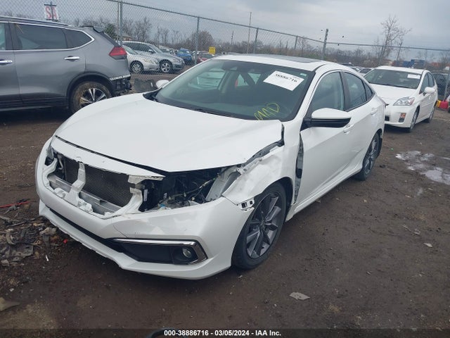 Honda CIVIC EX 2019 19XFC1F38KE013095 Image 2