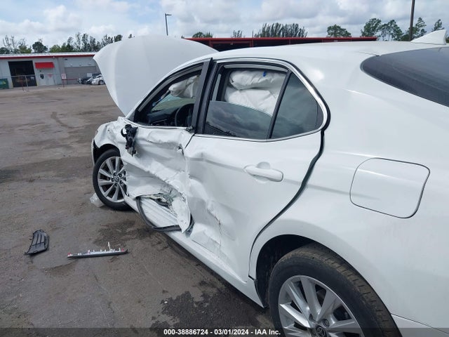 Toyota CAMRY LE 2023 4T1C11AK6PU798521 Image 18