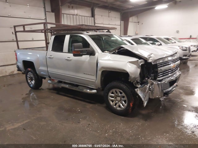 2018 1GC2KVEG6JZ105001 main image