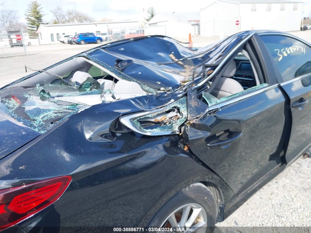 Hyundai SONATA SE 2018 5NPE24AF5JH657987 Image 13