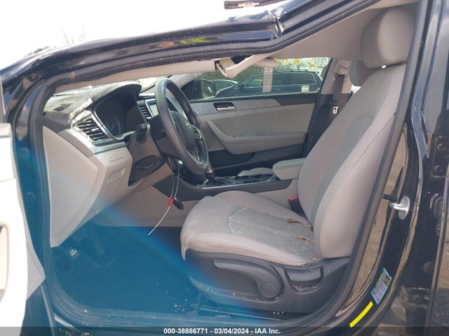 Hyundai SONATA SE 2018 5NPE24AF5JH657987 Image 5