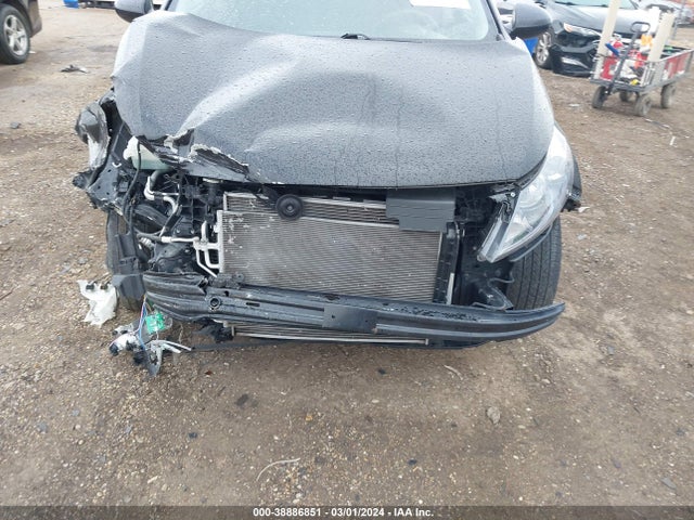 KNDPBCAC0G7868360 KIA Sportage Lx