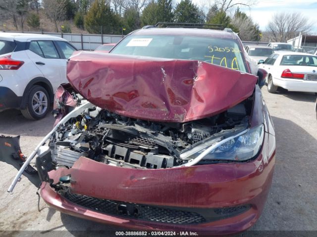 2C4RC1DGXMR520522 Chrysler Voyager Lxi